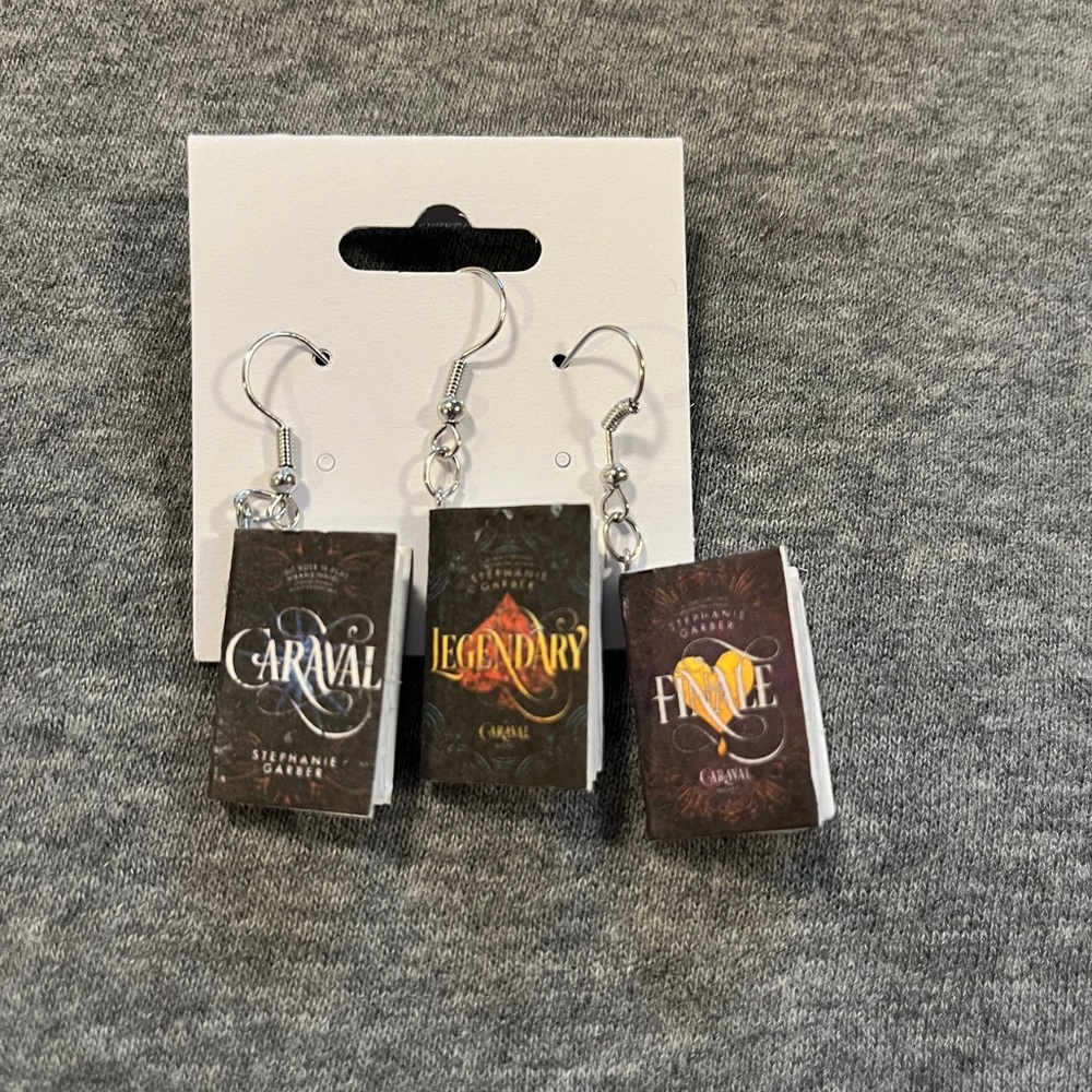 caraval series mini book earrings